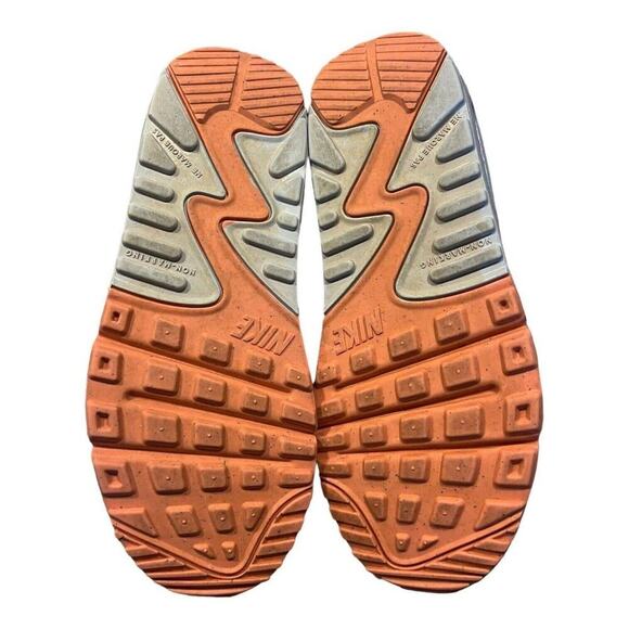 Nike Air Max 90 LTR SE White/Aura-Lt Madder Root Size 4Y / women 5.5 DM0956-100 - Picture 8 of 9